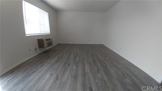 Building Photo - 8140 Bright Ave