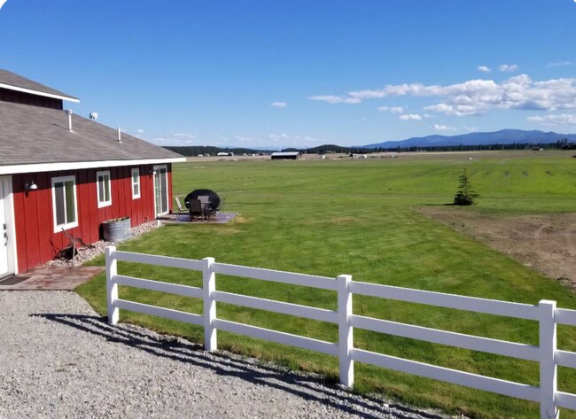 Foto del edificio - 1078 K M Ranch Rd