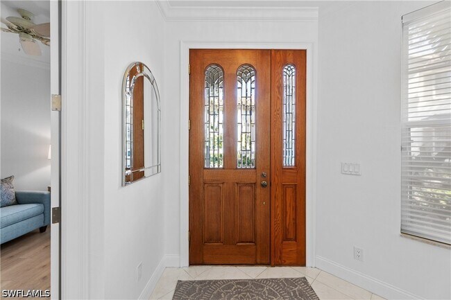 Foto del edificio - 193 Colonade Cir