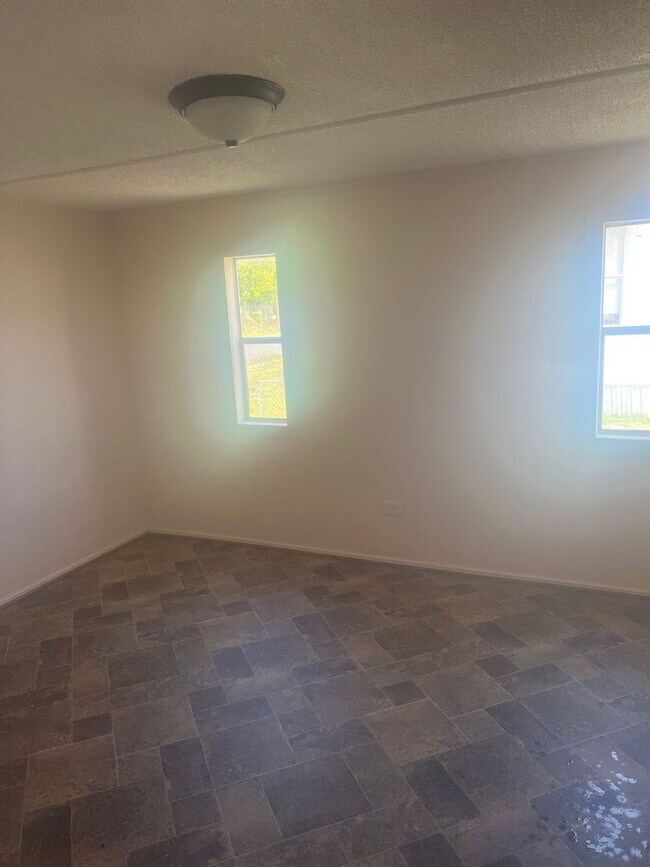 Foto del edificio - 2-Bedroom/ 1-Bath-Mobile Home $1,100/ Mo.
