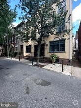 Building Photo - 341 S Smedley St