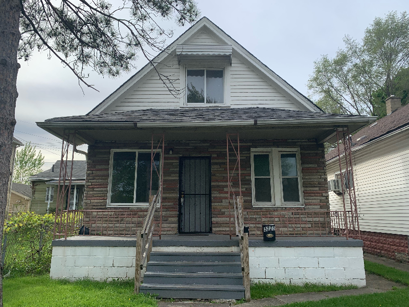 Foto principal - 5228 Belmont St