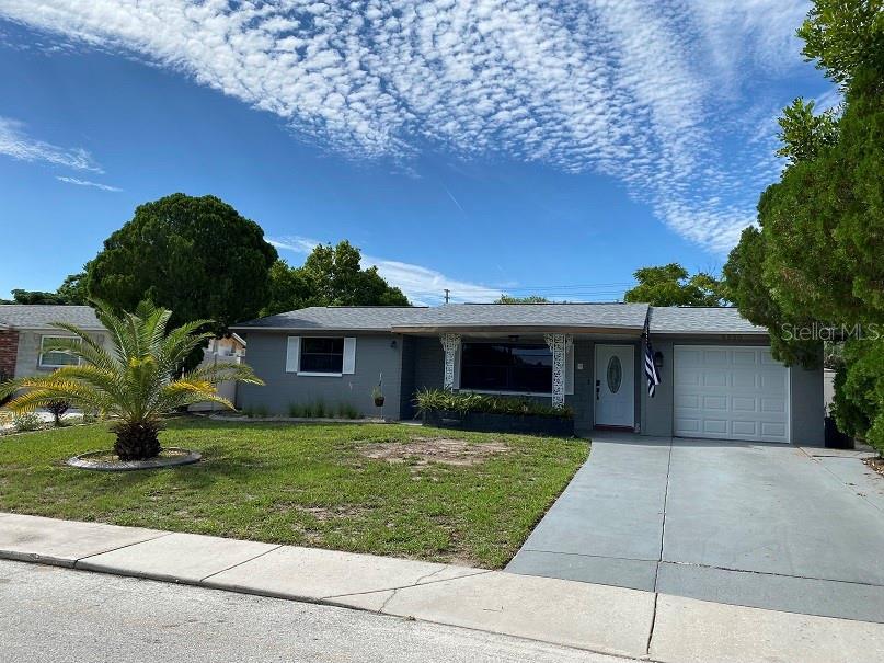 Foto principal - 6220 Glenwood Dr