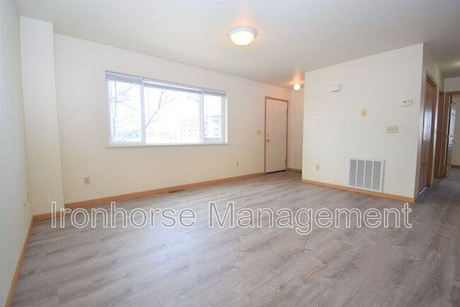 Building Photo - 2491 Wheeler Dr