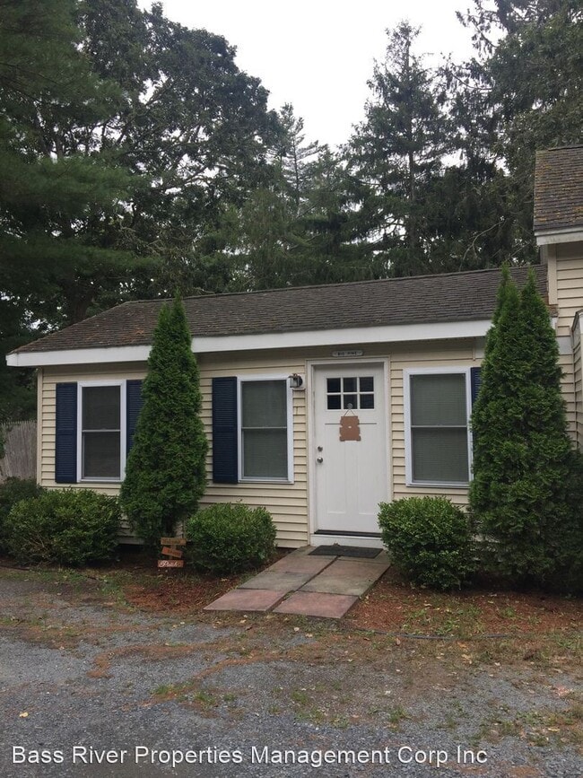 Building Photo - 2 br, 1 bath House - 9 Bells Neck Road