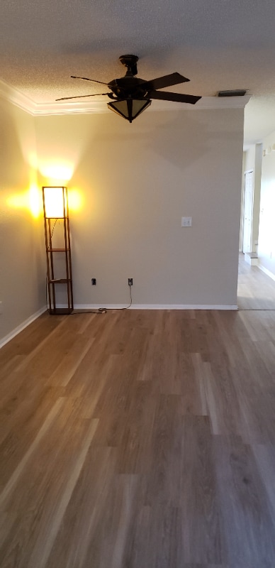 Building Photo - 10441 Heron Lake Dr