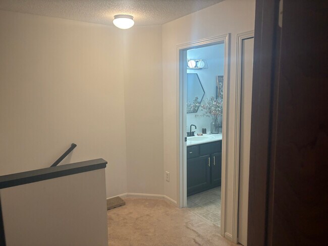 Foto del edificio - 14656 Evergreen Trail