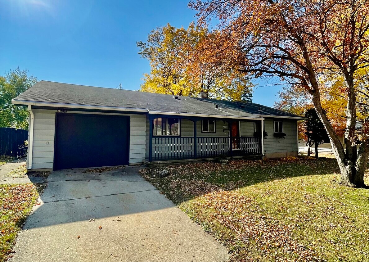 4605 Hermsmeier Ln, Madison, WI 53714 House Rental in Madison, WI