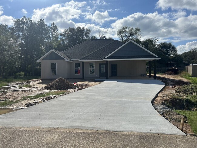 Foto del edificio - 332 Silverstone Cir
