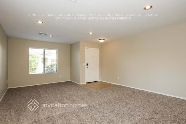 Foto del edificio - 17022 W Rimrock St