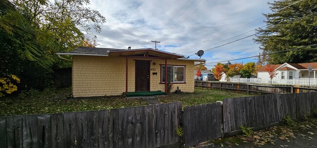 Foto del edificio - Charming Home Close to Downtown Grants Pass