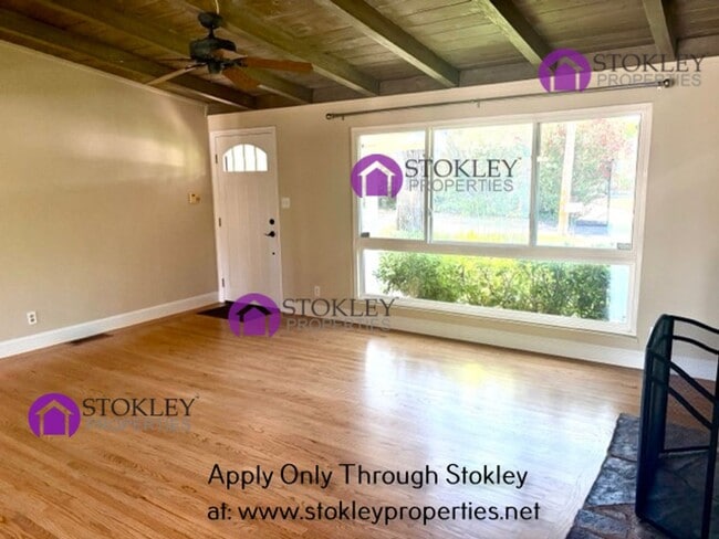 Building Photo - Stokley Properties Presents 1558 1St. Ave....