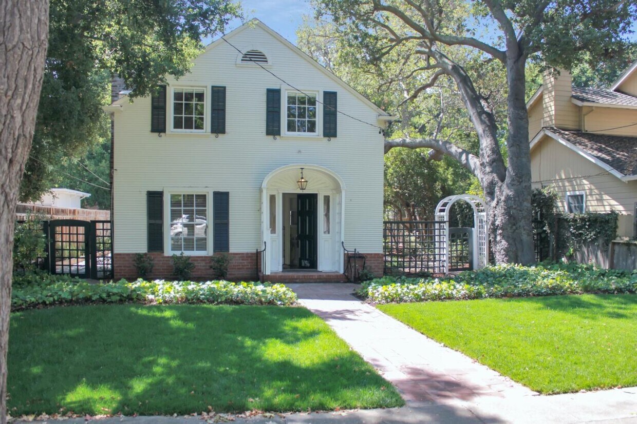 Foto principal - 1036 Harker Ave