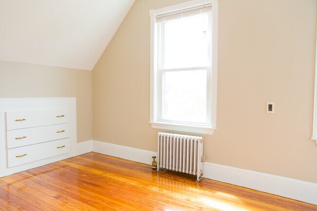 Foto del edificio - 138 Edenfield Ave
