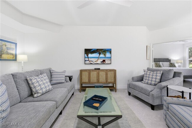 Foto del edificio - 25248 Pelican Creek Cir