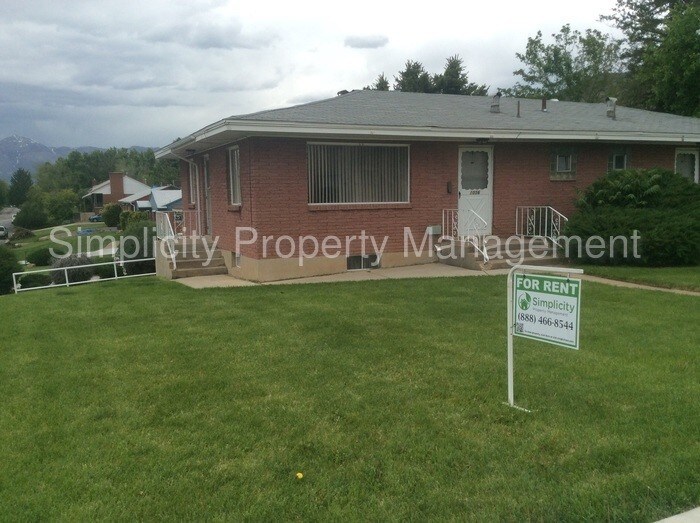 Primary Photo - 1056 36th St