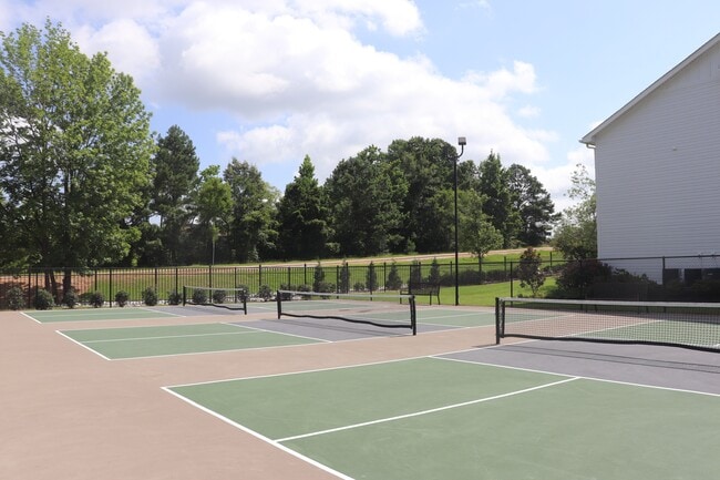 Building Photo - The Vineyard at Castlewoods Apartment Homes