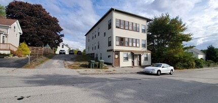 Building Photo - 18-20 Green St