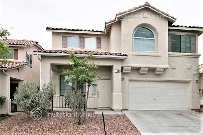Building Photo - 9401 Sparkling Waters Ave