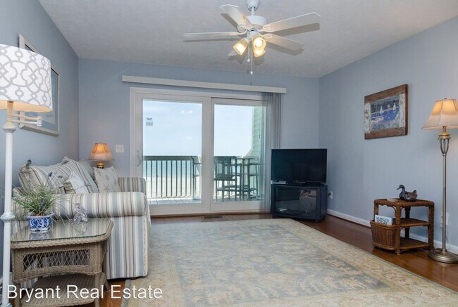 Building Photo - 1100 Fort Fisher Blvd S