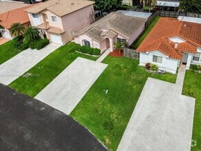 Building Photo - 21462 SW 88th Pl