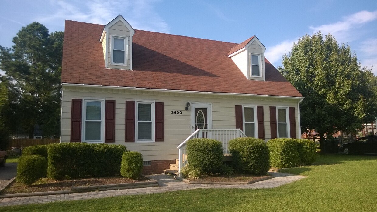 Primary Photo - 3620 Mineola Dr
