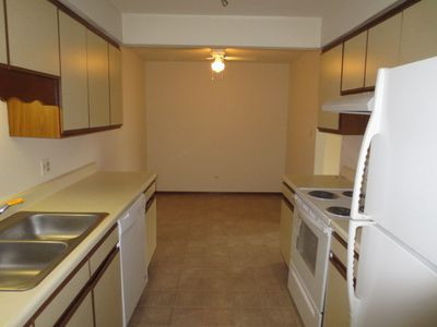 Foto del edificio - 817 Oakton St