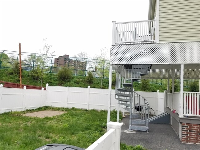 Foto del edificio - 100 Flint St