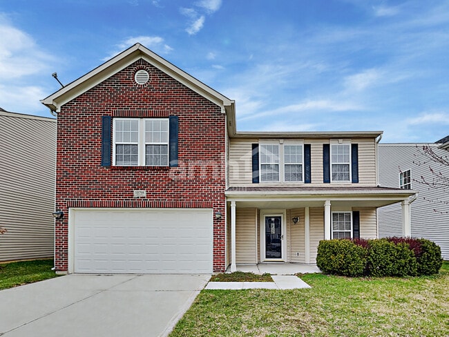 Building Photo - 10798 Cyrus Dr