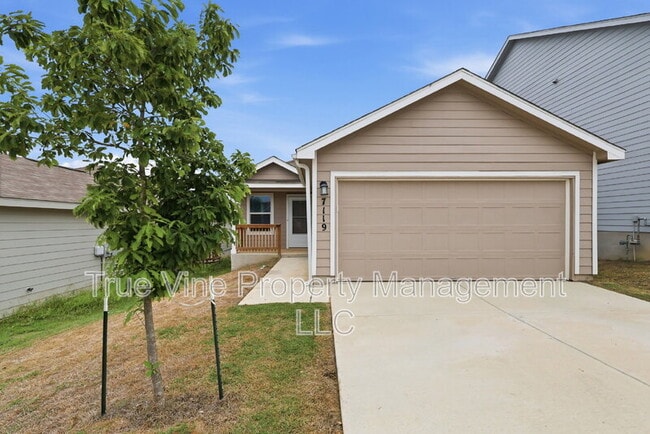 Photo - 7119 Satellite Wy House