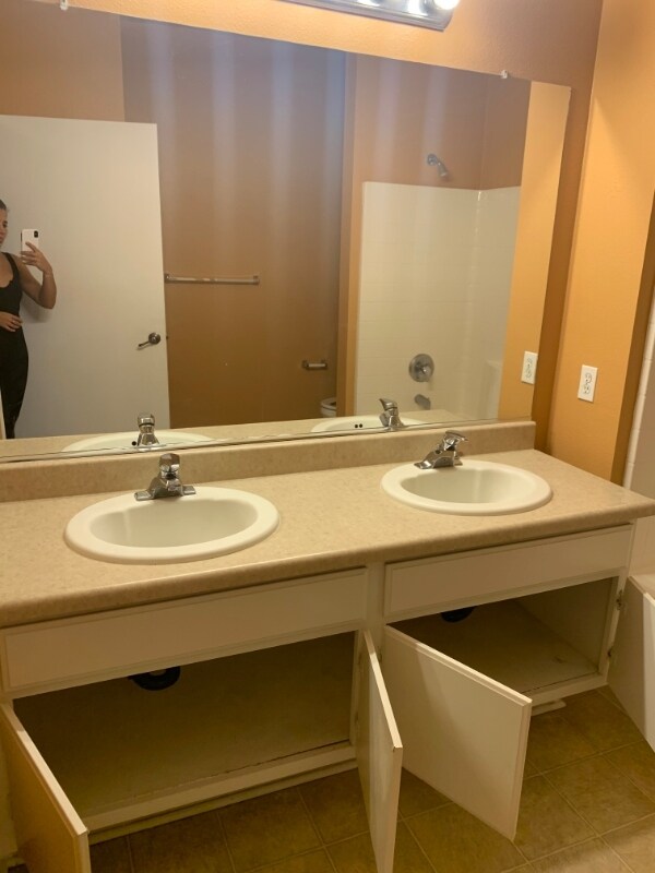 Foto del edificio - 20000 Plum Canyon Rd