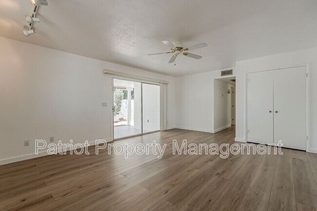 Foto del edificio - 635 E Boca Raton Rd