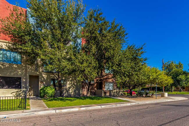 Building Photo - 3451 E Lance Ln