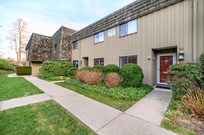 Foto del edificio - 206 Gillies Ln