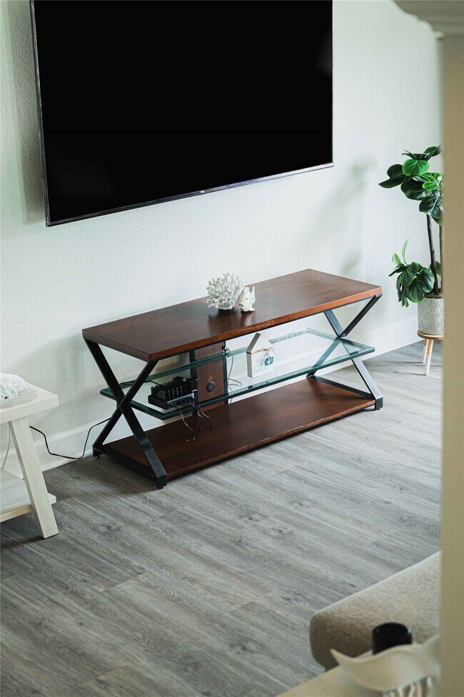 Foto del edificio - 3314 Kleinmann Ave