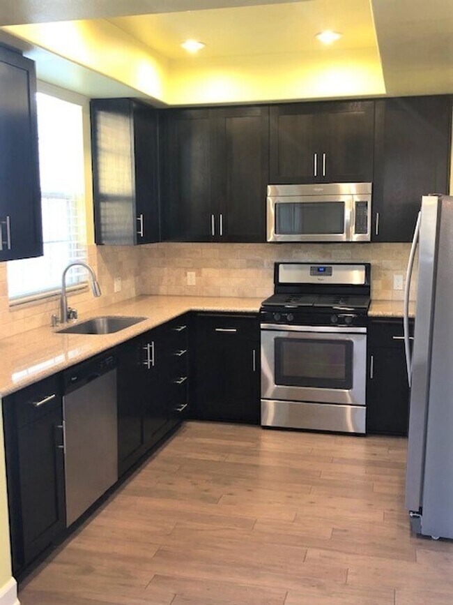 Foto del edificio - Ventura Cannery Condo - Two Bedroom locate...