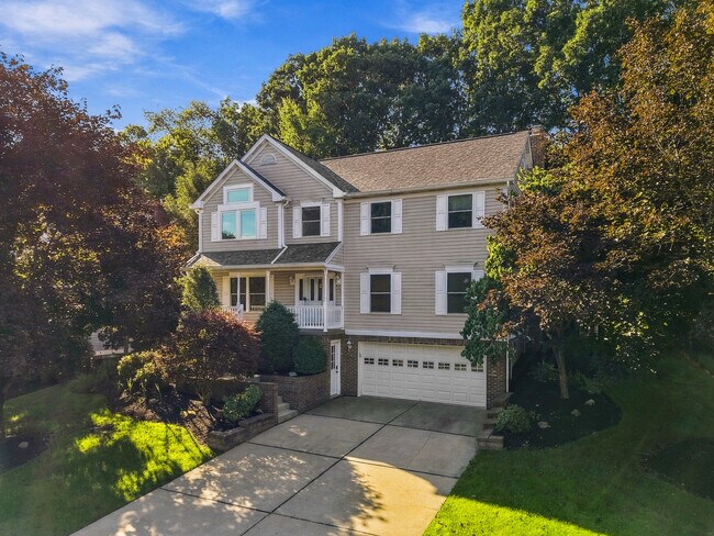 Building Photo - 134 Heldon Dr