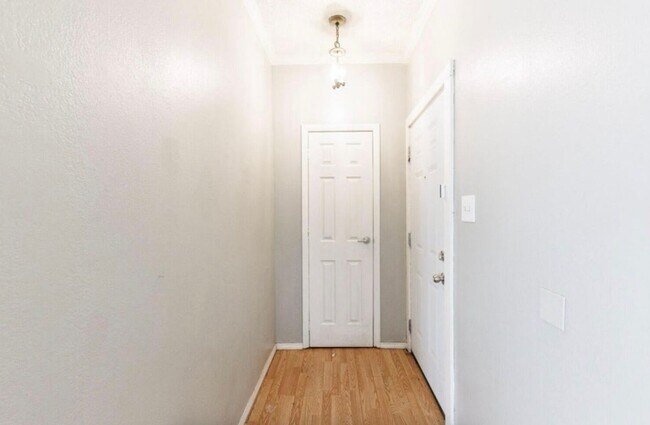 Building Photo - 7405 Avenue X