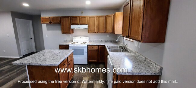 Foto del edificio - 943 E 13th St