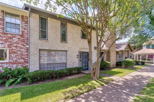 Foto del edificio - 1817 Coronado Hills Dr