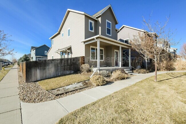 Foto del edificio - 4647 Crestone Peak St