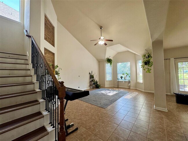 Building Photo - 4126 Green Vista Pl