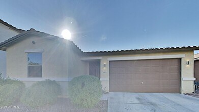 Building Photo - 4823 W St Anne Ave