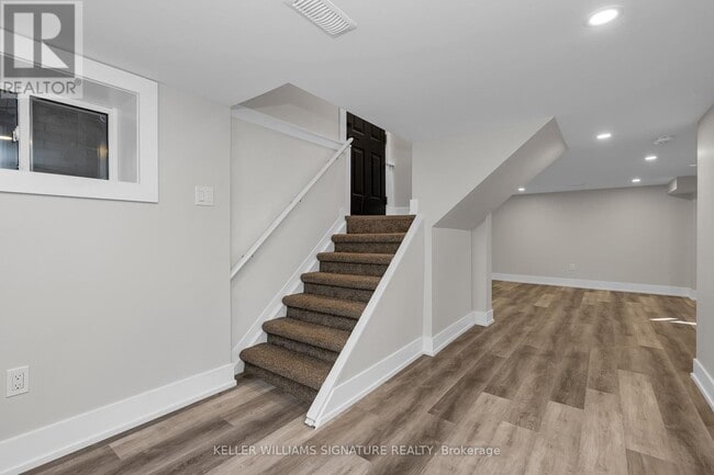 Building Photo - 43 Carrick Ave