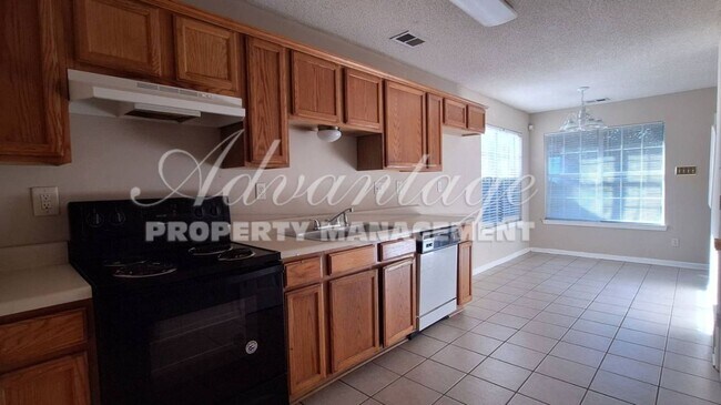 Building Photo - Newly Renovated Home in Cordova