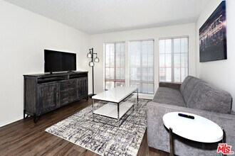 Building Photo - 3600 Bagley Ave