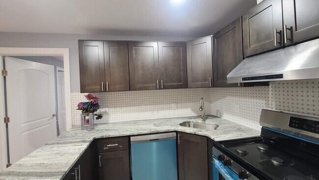 Foto del edificio - 100 Griffith St