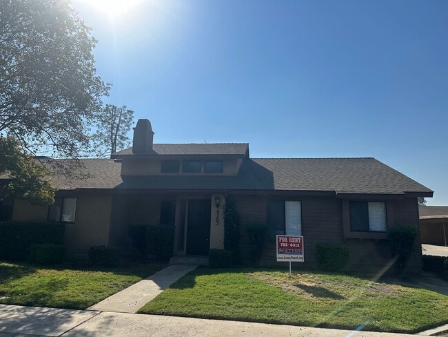 Foto del edificio - 4703 W Cypress Ave