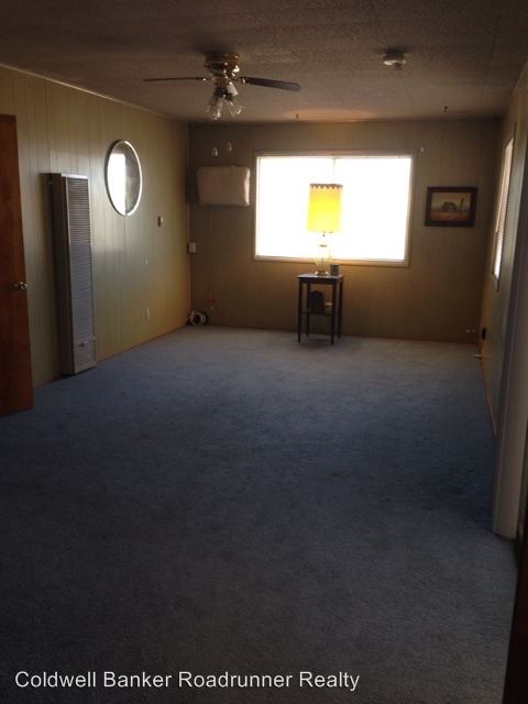Building Photo - 59233 Memory Ln