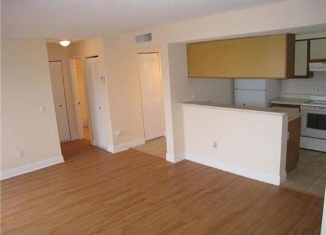 Foto del edificio - 1241 SW 46th Ave